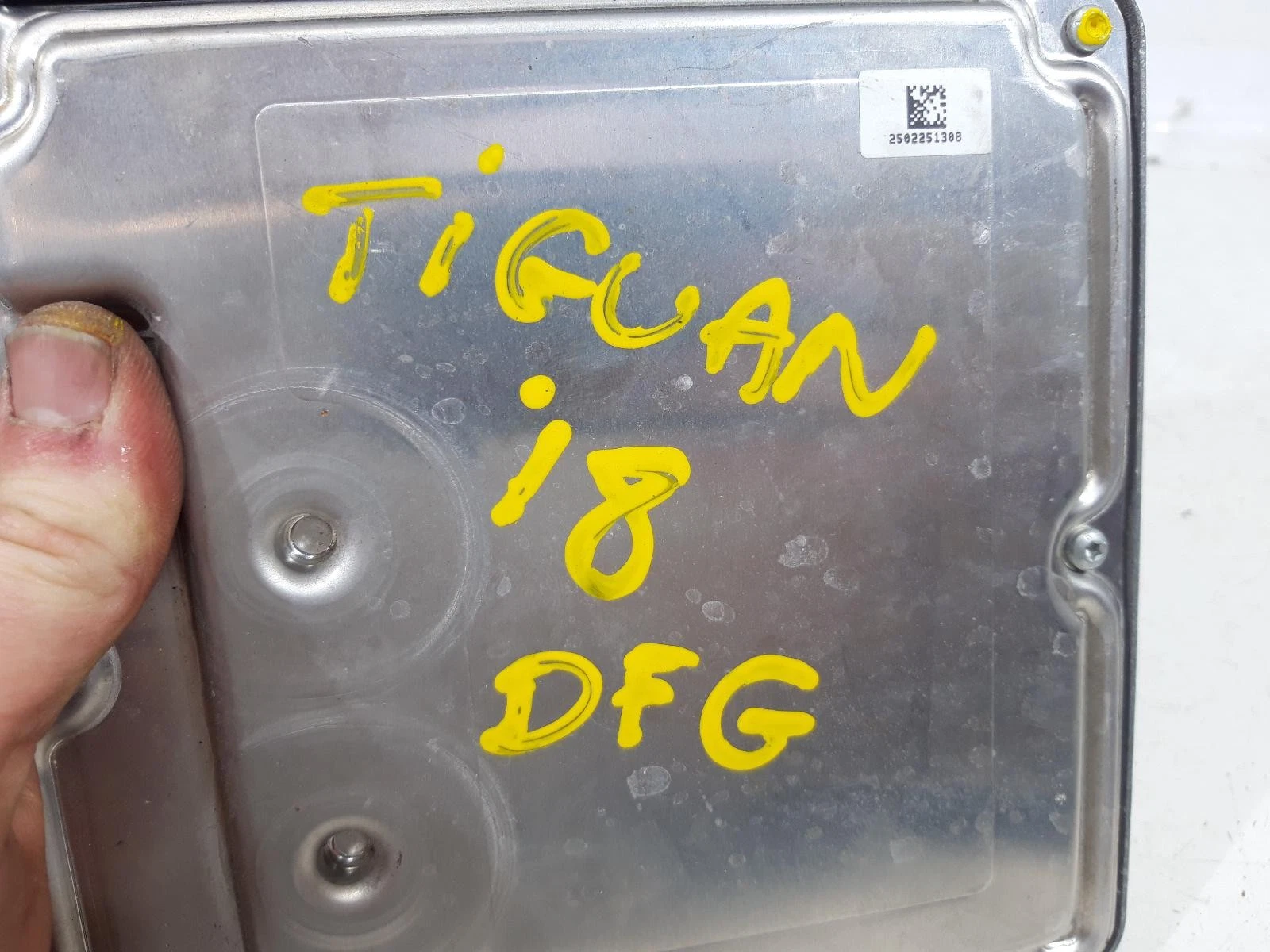 TIGUAN 2.0 TDİ 04L907309P - 4