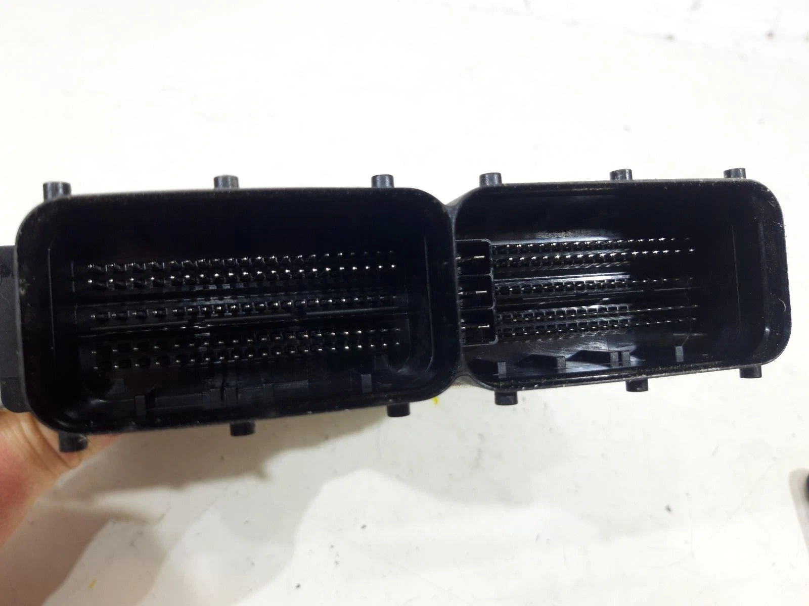 TIGUAN 2.0 TDİ 04L907309P - 3